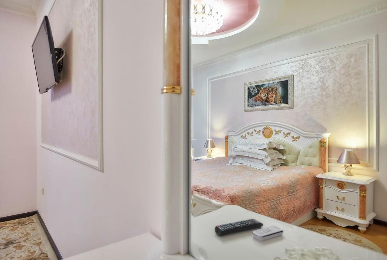 Luxury Apartments Truskavec' Esterno foto